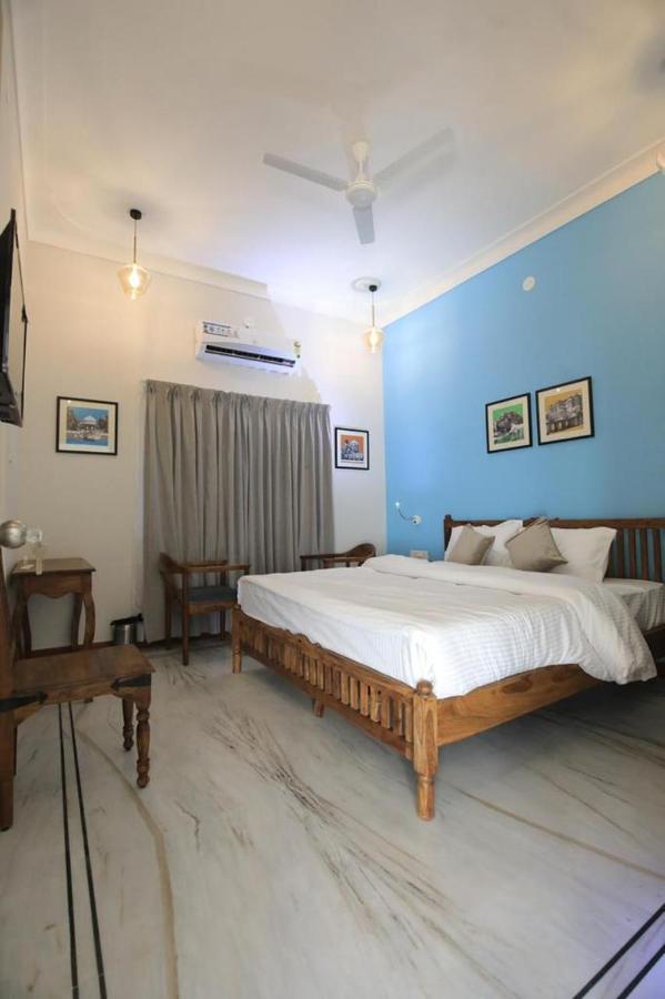 Dheergarh Palace Удайпур Екстериор снимка