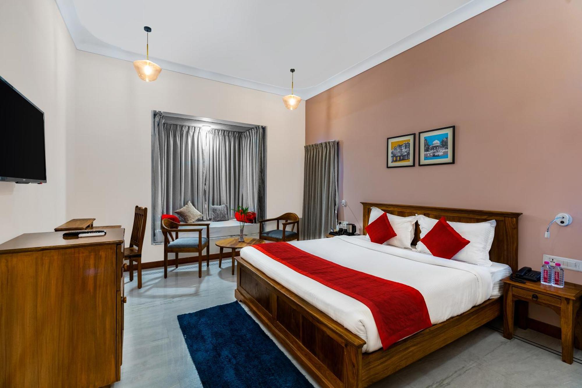 Dheergarh Palace Удайпур Екстериор снимка